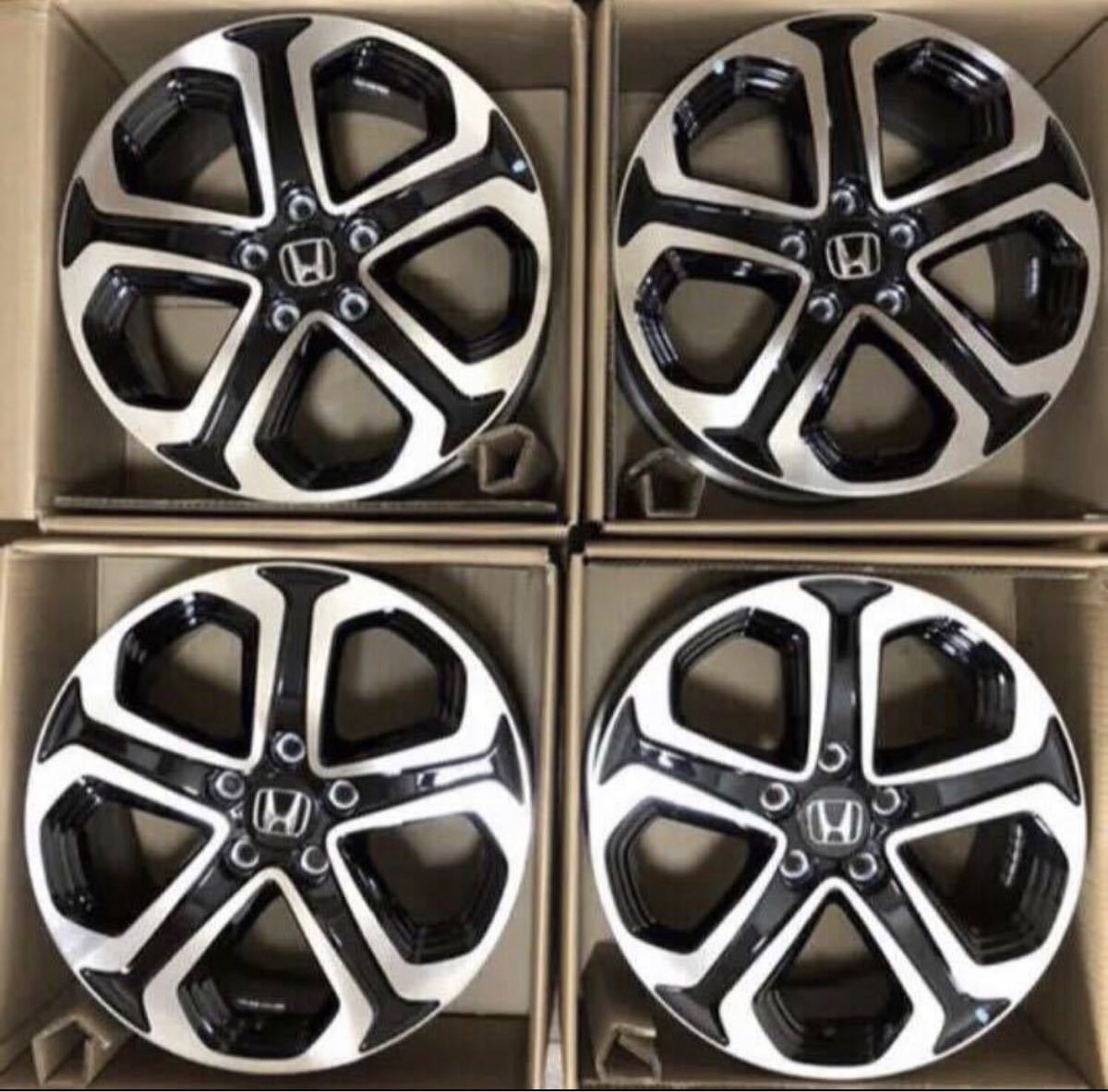 即決◇美品◇ホンダ ヴェゼル RS ハイブリッド純正ホイール18インチ4本