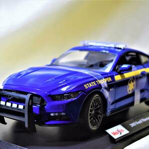 新品マイスト1/18【Maisto】■2015年式フォード マスタング GT/ポリス仕様■ミニカー/ポルシェ/BMW/アウディ/ランボル/オートアート/京商他の画像7