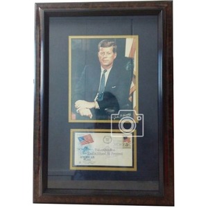 ■極美品【額入り】ジョン.F.ケネディ（John.F. Kennedy）第35代 アメリカ大統領 写真 × 直筆サイン入り封筒　□検索：Auto Photo Frame