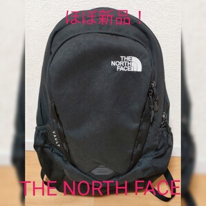 【ほぼ新品】 ノースフェイス リュック THE NORTH FACE VAULT ボルト バックパック ブラック NF00CHJ0