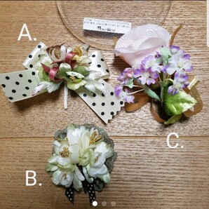 コサージュ 3点セット ワールドモア 小ぶり アンティーク 花飾り 未使用