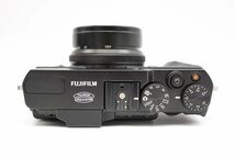 【未使用保管品】FUJIFILM X30 BLACK NOIR 富士フィルム X30 黒 並行輸入品 ※僅かな傷あり_画像5