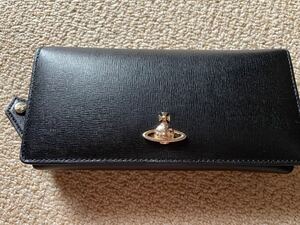 ヴィヴィアンウエストウッド 長財布