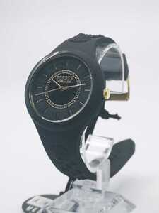 正規ボックスカード付き【新品】◎VERSUS/VERSACE/ヴェルサス・ヴェルサーチ//ブラック×ゴールド/黒金/腕時計/クオーツ/新品未使用 メンズの商品画像