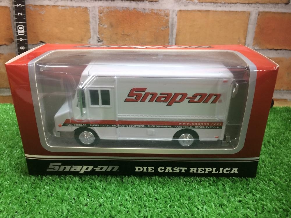 64%以上節約 スナップオン snap-on 1:38 ミニカー 5台セット 未使用