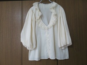 ザラ　ZARA　ふんわりシフォンブラウス　レース♪