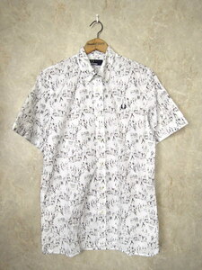 FRED PERRY MARGATE WHITSUN WEEKEND S/S SHIRT◆メンズSサイズ/総柄/半袖シャツ/白/コットン/フレッドペリー