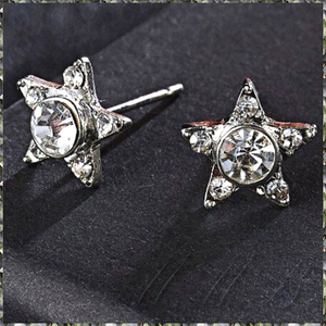 [EARRING] Silver Plated Crystal CZ Star ビューティフル 6 クリスタルCZ ミニ スター 9mm 星型 スタッド ピアス 【送料無料】