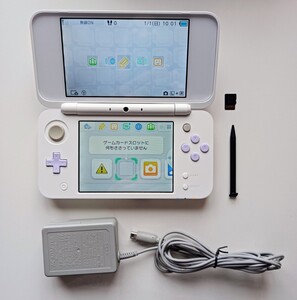 Newニンテンドー2DS LL ホワイト×ラベンダー 【すぐに遊べる】