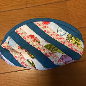 ハンドメイドポーチ