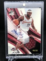 Upper Deck 2004 SP Authentic LeBron James Auto Autograph Jersey 48/50 レブロン　直筆サインカード _画像3