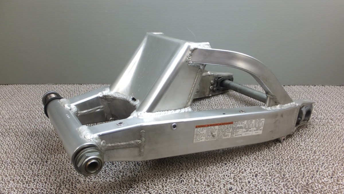 ヤフオク! -ピボットシャフト (gsx)(スイングアーム)の中古品・新品 ...