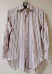 バルバの淡いマルチカラーストライプのワイドスプレッドカラードレスシャツ/ フライKITONイザイアフィナモレアットリーニオリアンギローバ