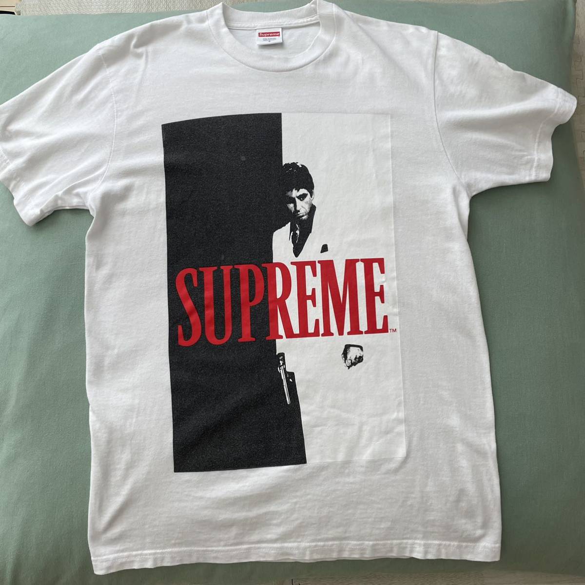 ヤフオク! -「supreme scarface tシャツ」の落札相場・落札価格