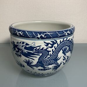 【聚寶堂】大清乾隆年制 青花雙龍戲珠紋缸 高さ14cm 直径19cm LJ-12