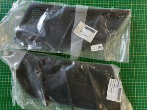【処分品】ボンネットエアベントカバー ブラック ABS製 入数：1セット(左右) メルセデス・ベンツ GLクラス X164 GL550 2008年～2013年