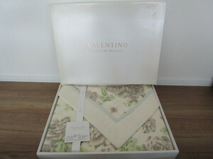 ** unused Valentino VALENTINO 140×200cm cotton 100% white box attaching **