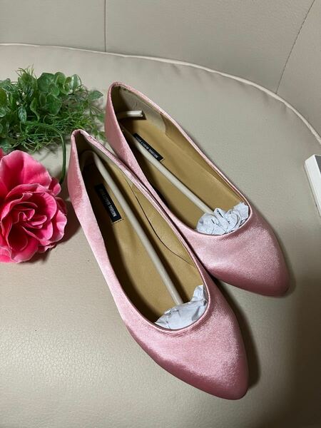 【新品未使用】ナチュラルビューティーベイシック靴　パンプス　ピンク　24.5cm