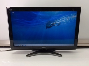 (中古)SHARP AQUOS LC-32E8 液晶テレビ 32型 2011年製 リモコン付属　横ボタン反応しない　複数　同梱不可