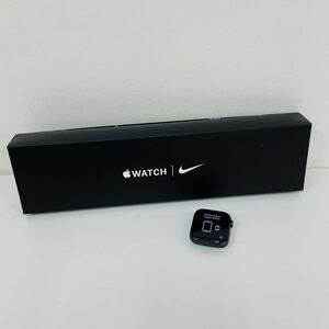 美品　apple watch アップルウォッチ MYYK2J/A NikeSE GPSモデル 44mm スペースグレイアルミ i9148 60サイズ発送