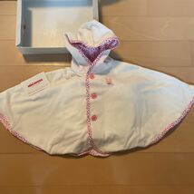 ミキハウス MIKIHOUSE ケープマント ポンチョ　白×花柄ピンク　フリーサイズ　70-90cm_画像3