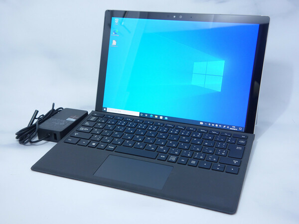 Surface Pro 4 Core i5 6300U/8GB/SSD256GB/Webカメラ/顔認証/12.3型タッチパネル (2736×1824)/office/Win10 Pro【3978433】