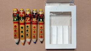 2011年　ロシア土産　マトリョーシカ　色鉛筆　5本　箱入り