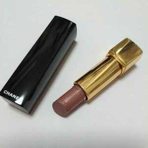 * популярный цвет *CHANEL Chanel rouge Allure rouge Allure 01 "губа" цвет "губа" помада 