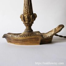 【白鳥が羽を休める手燭のともしび】フランス アンティーク テーブルランプ 照明 シェード付◆Antique Brass Swan Table Lamp with Shade◆_画像6