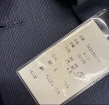 新品　未使用　激安　タグ付き　シングルスーツ　高級　ウール100% 上下セットアップ　ペンシルストライプ　A6 タイト　ネイビー　紺色あ_画像9