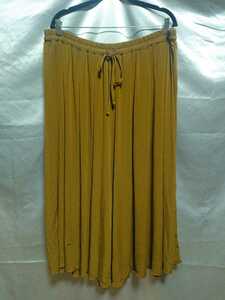 USED 4L mustard color gaucho s car cho large size 