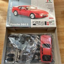 ITALERI☆プラモデル☆1/24☆ポルシェ944S☆送料510円_画像3