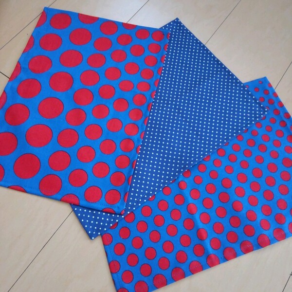 ハンドメイド*ランチョンマット2枚セット*星&ドット*カラフルポップ*3枚セット*水玉