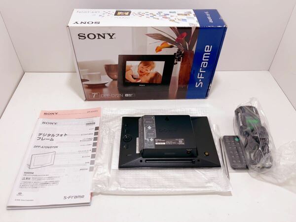 E290 ★新品未使用SONY　デジタル フォトフレーム　DPF-D72N ソニー 7型S-Frame 写真たて