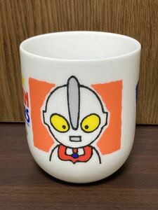 ウルトラマン キャラクターズ ULTRAMAN CHARACTERS 陶器製 湯飲み 湯呑み コップ 円谷プロ レトロ ビンテージ ウルトラ セブン タロウ