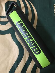 スターバックス ハンドルリッドステンレスボトル UNDEFEATED 591ml 未使用 タンブラー 水筒 ボトル コラボ