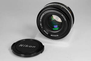 ★美品★ Nikon ニコン Ai-s NIKKOR 50mm F1.8 テスト撮影済み♪♪ 2206003