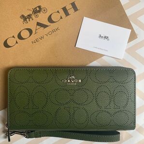 COACH コーチ アウトレット グリーン 長財布 ストラップ付き 新品