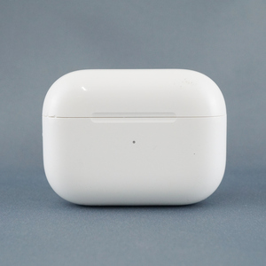 AirPods Pro 充電ケースのみ USED品 Apple 純正 完動品 ワイヤレス充電 エアーポッズプロ アップル 正規品 完動品 X3383 KR