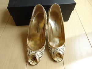 .\60000 Dolce and Gabbana size 36 Sune -k Gold open tou pumps Italy made regular shop buy 