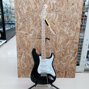 和歌山市引取限定 【中古】 Fender Japan ギター strat ocaster ブラック系[jggz]