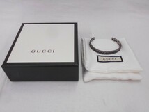 84 送60サ 0704&D01 GUCCI グッチ SV925 Ag925 シルバーバングル ブレスレット スクエアG 576990 ヴィンテージ調 メンズ レディース 中古品_画像1