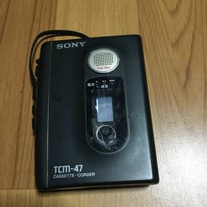 【家電】 昭和 レトロ アンティーク SONY ソニー カセット ウォークマン TCM-47 レコーダー 録再 ジャンクにて ポータブル