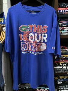 ★USA古着　ワニ　野球　GATOR BASEBALL プリント　Ｔシャツ 青　 blue champion 3XL 大きいサイズ