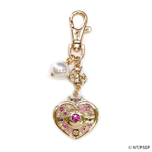  new goods unopened Pretty Soldier Sailor Moon bag charm kozmik Heart compact AE