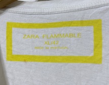 ☆ZARA FLAMMABLE ザラ A クルーネック 半袖Tシャツ XL 白 ホワイト 鳥柄 アニマル オウム ビッグサイズ 大きいサイズ_画像5