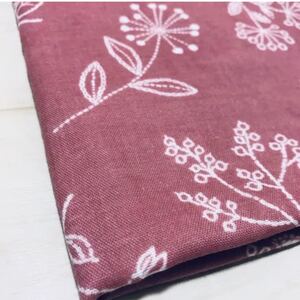 (71)刺繍風プリント☆レッド*ダブルガーゼ生地*