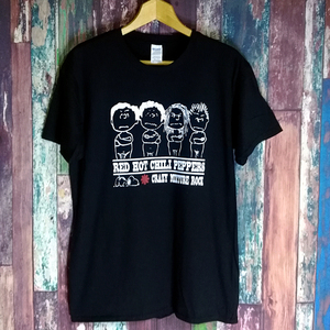 送込　Red Hot Chili Peppers＆SNOOPY　半袖Tシャツ　黒色　2XLサイズ 
