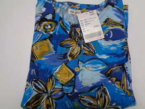 a34-60 ヘンリーネック Tシャツ 総柄 魚 花 ブルー 綿100％ フリーサイズ スリット 日本製 タグ付き 未使用 