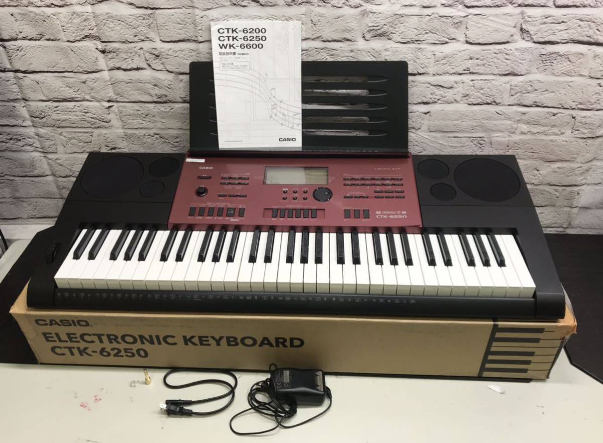 れたような カシオ CTK-6250 電子ピアノの通販 by くろこ's shop｜ラクマ 電子キーボード 61鍵 ハイグレードタイプ スイッチ